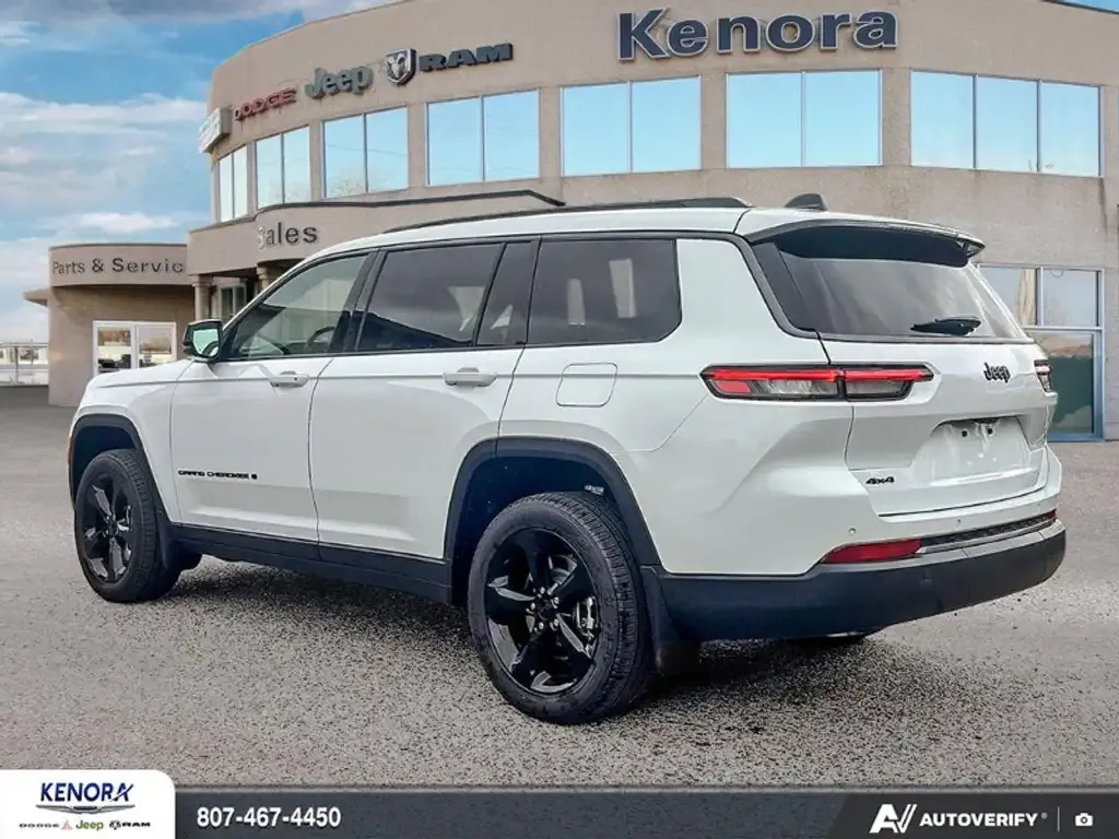 Jeep Grand Cherokee 2026 photo 4