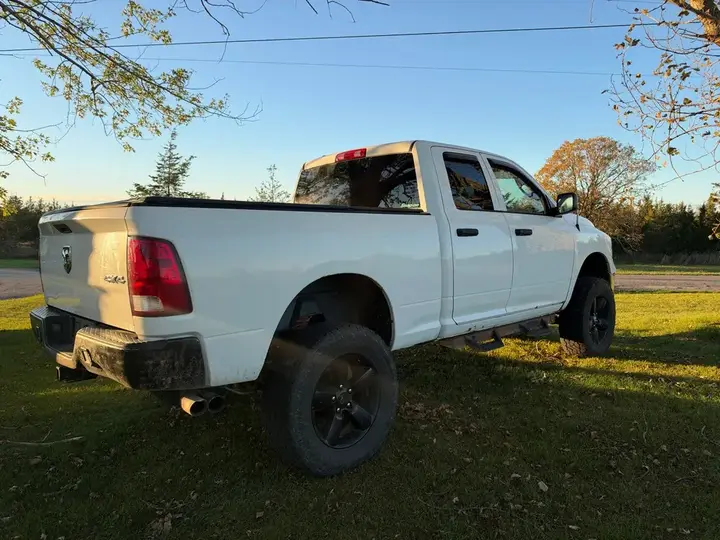 Ram 1500 2015 photo 4