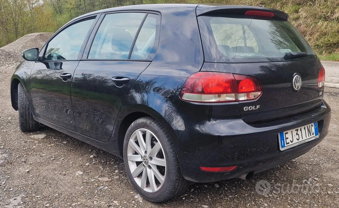 Volkswagen Golf 2011 photo 3