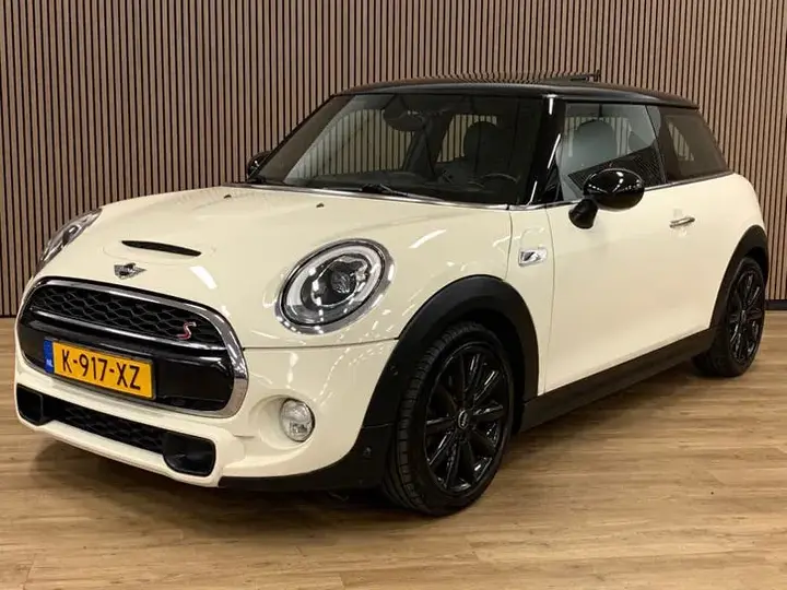 Mini Cooper S 2014 photo 2