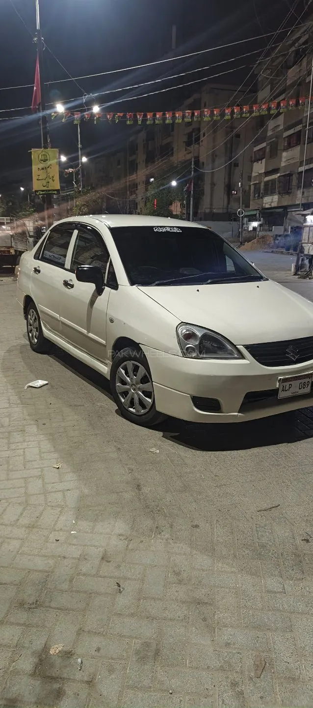 Suzuki Liana