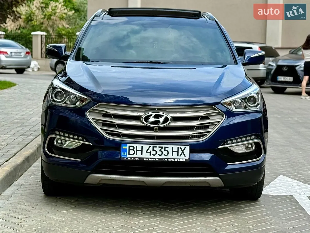 Hyundai Santa Fe 2017 photo 3