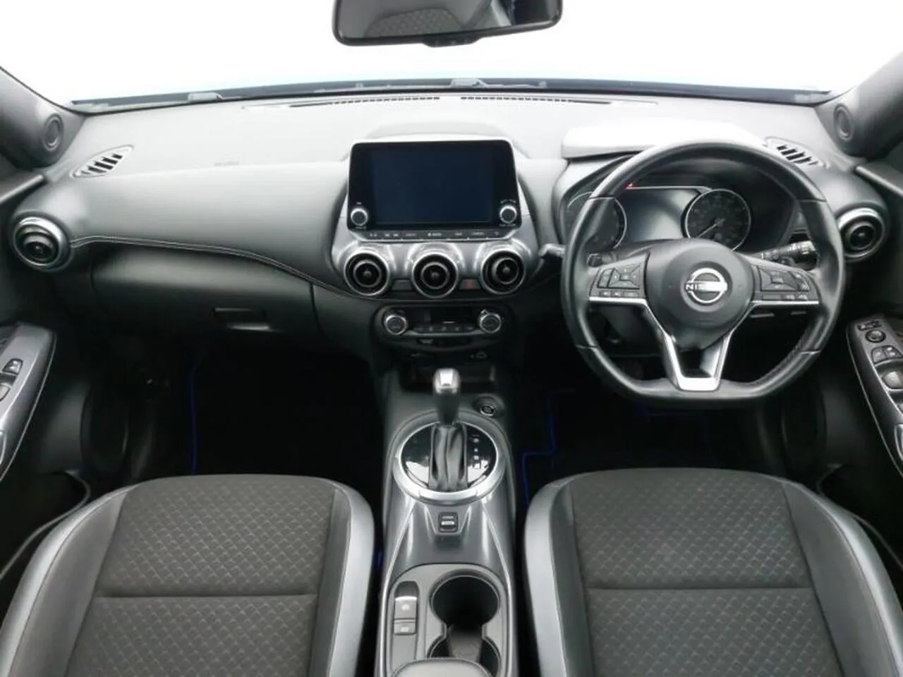 Nissan Juke 2023 photo 3