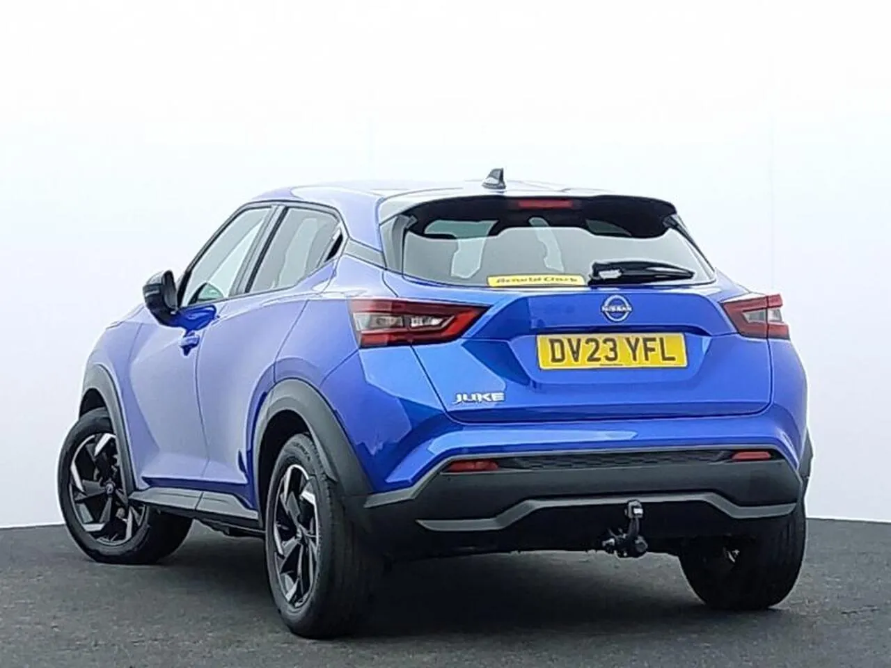 Nissan Juke 2023 photo 2