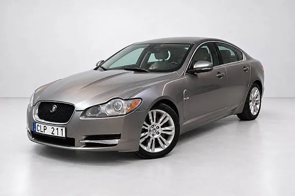 Jaguar Xf 2011 photo 4