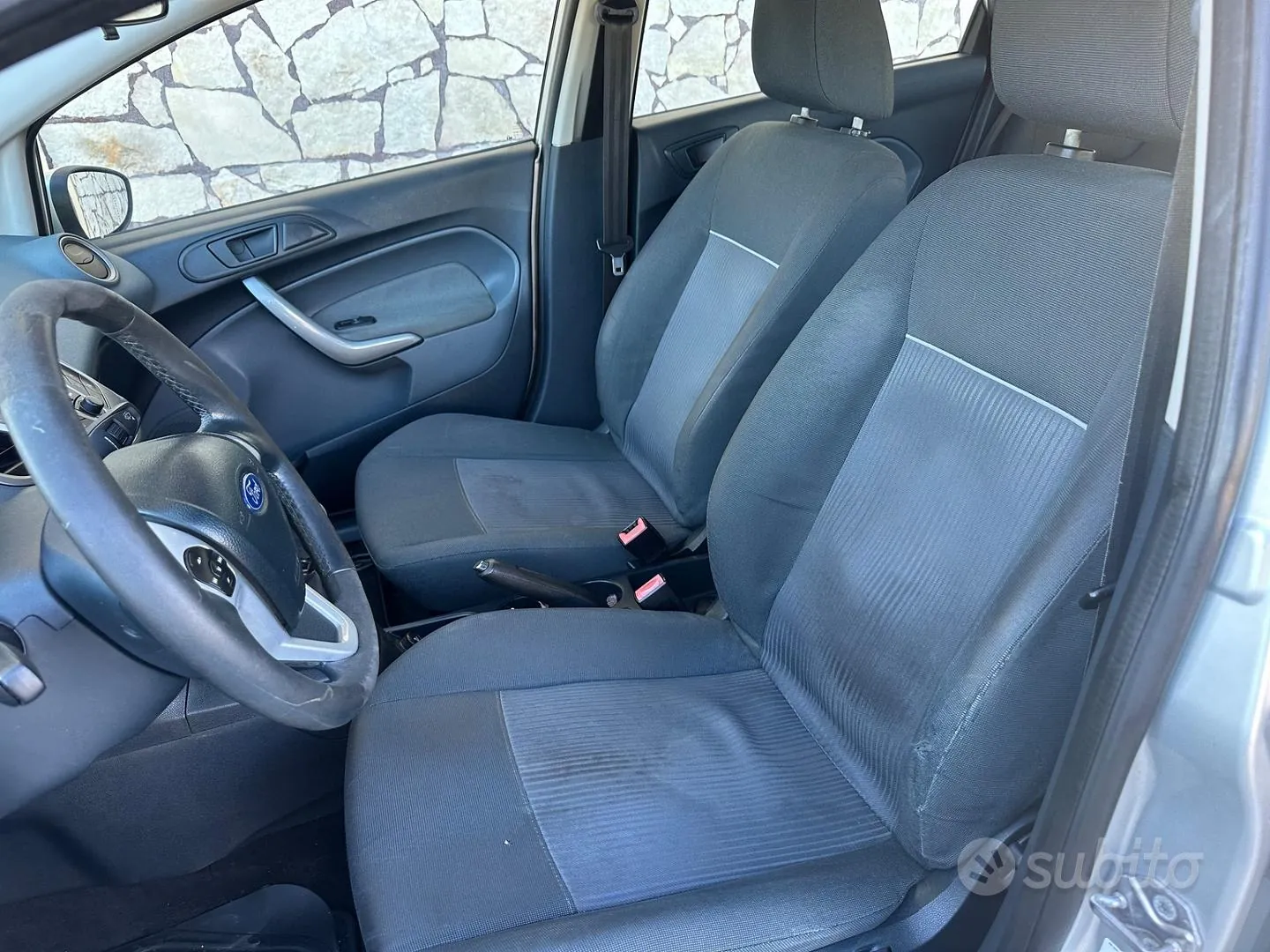 Ford Fiesta 2011 photo 5