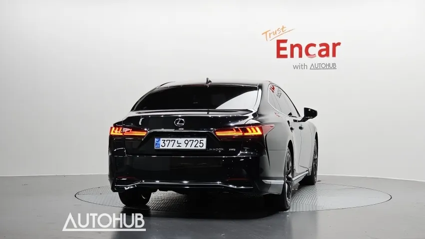 Lexus Ls 500H 2023 photo 4