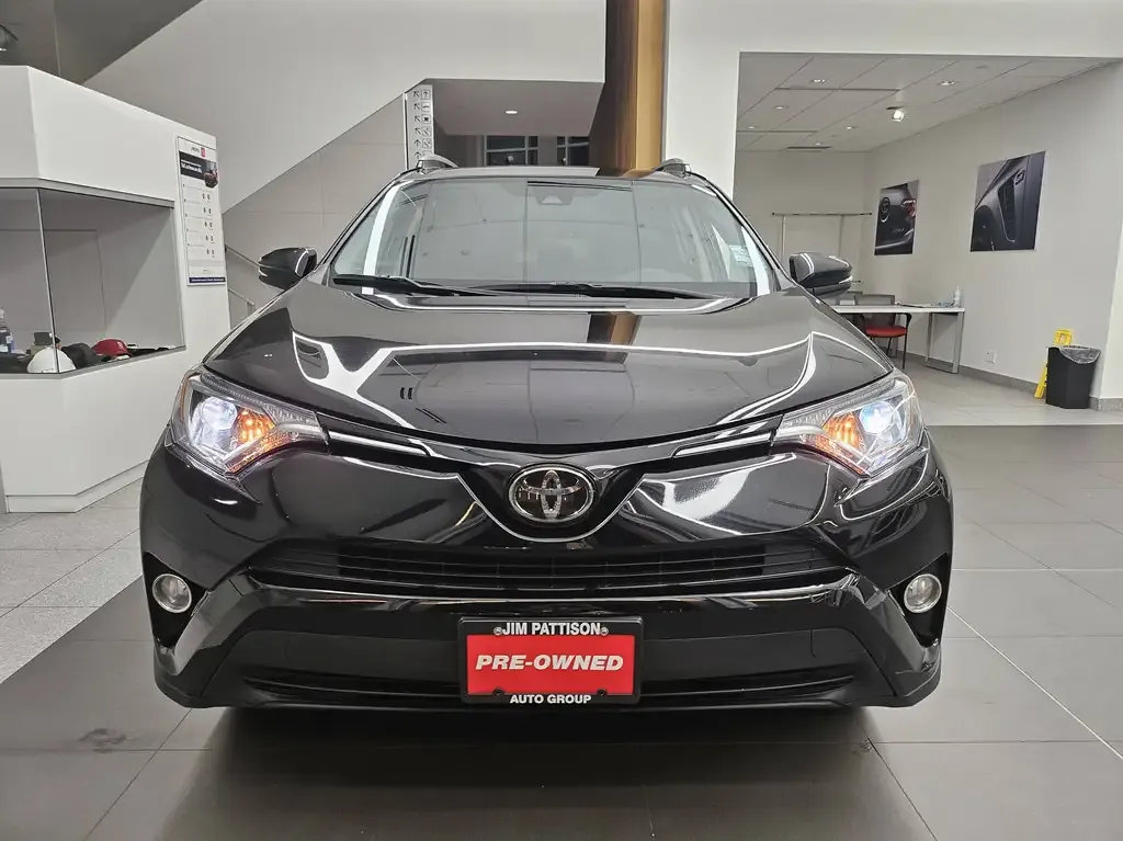 Toyota Rav4 2018 photo 2