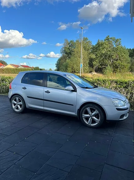 Volkswagen Golf V