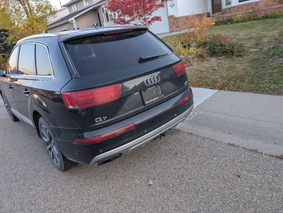 Audi Q7 2017 photo 3