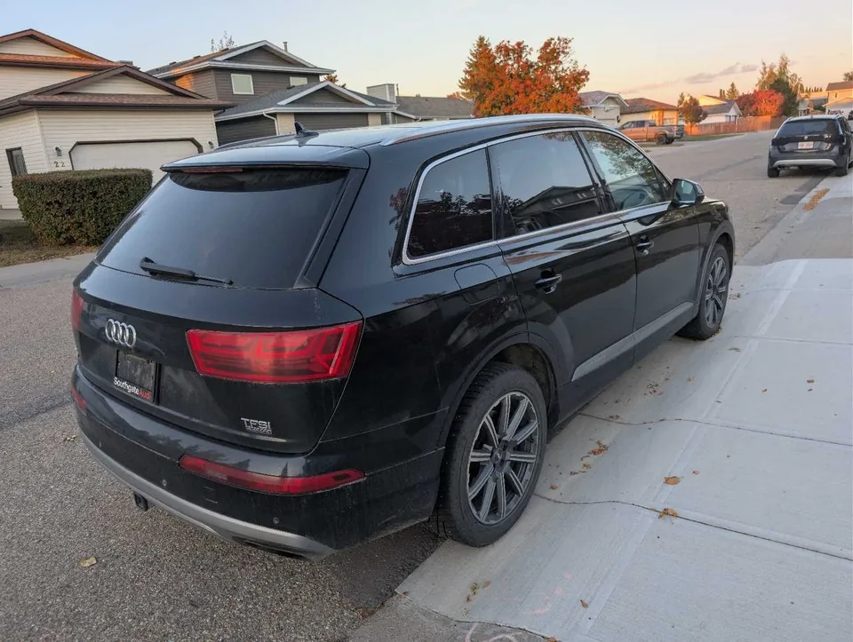 Audi Q7 2017 photo 4