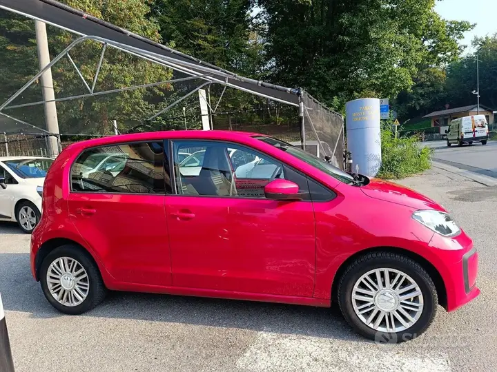 Volkswagen Up 2020 photo 4