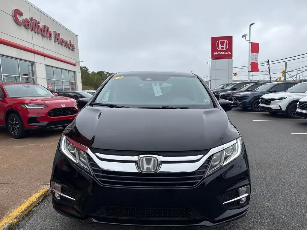 Honda Odyssey 2019 photo 2