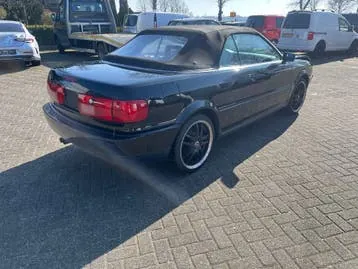 Audi 80
