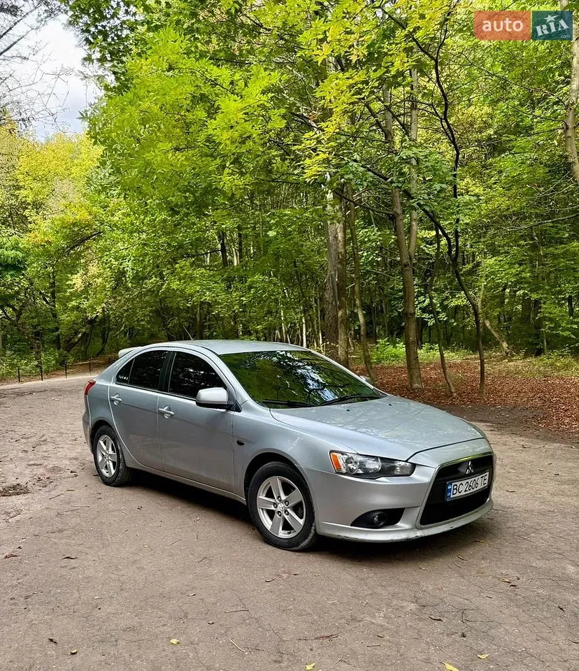 Mitsubishi Lancer 2009 photo 3