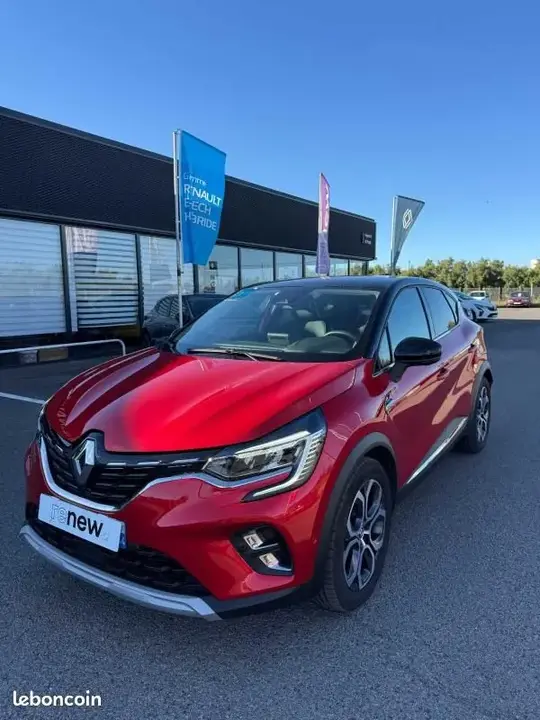 Renault Captur 2023 photo 3