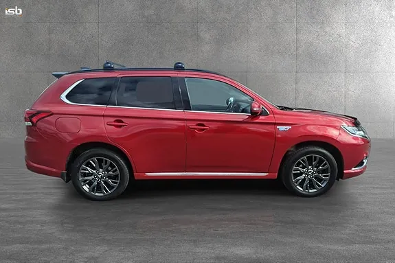 Mitsubishi Outlander 2018 photo 2