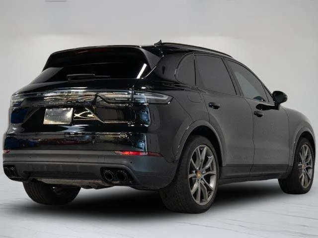 Porsche Cayenne 2023 photo 4