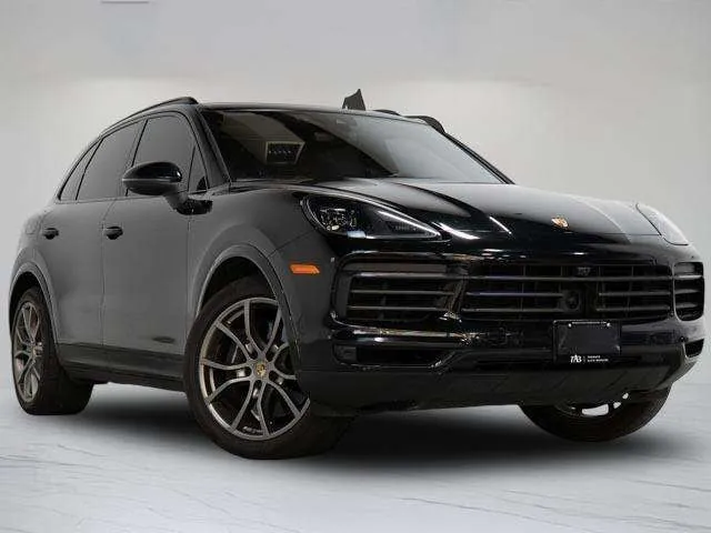 Porsche Cayenne 2023 photo 2