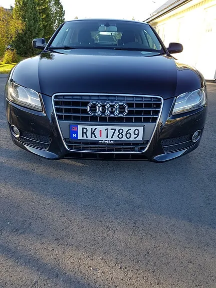 Audi A5 2010 photo 4