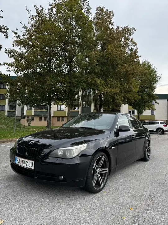 BMW 5 Series 2005 photo 3