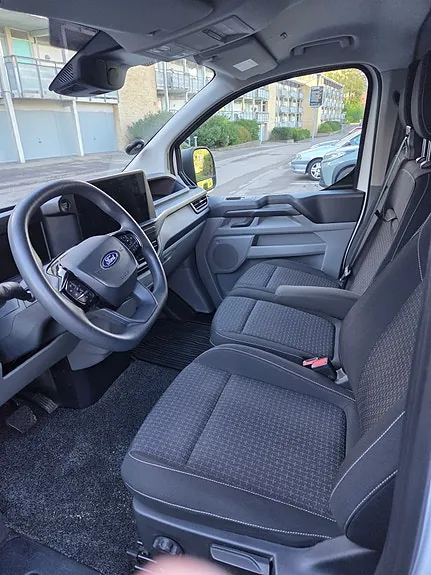 Ford Transit Custom 320L 2023 photo 5