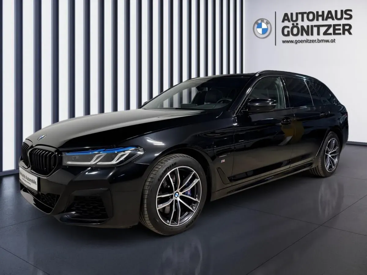 BMW 5 Series 2021 photo 2