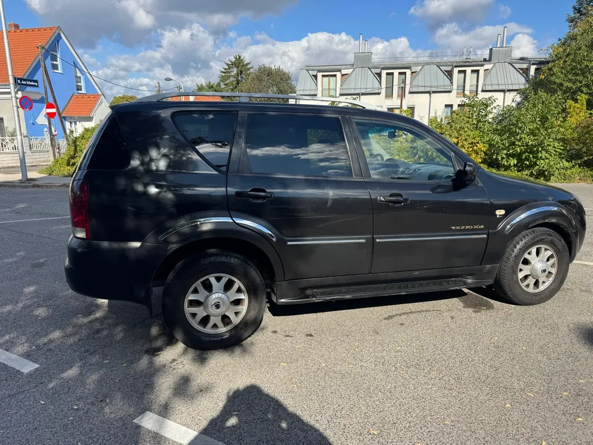 KG Mobility Rexton
