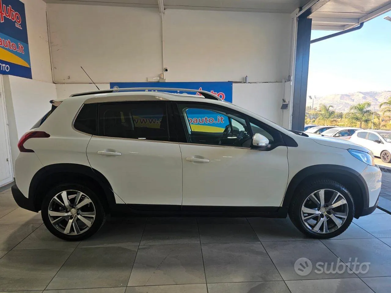 Peugeot 2008 2017 photo 3
