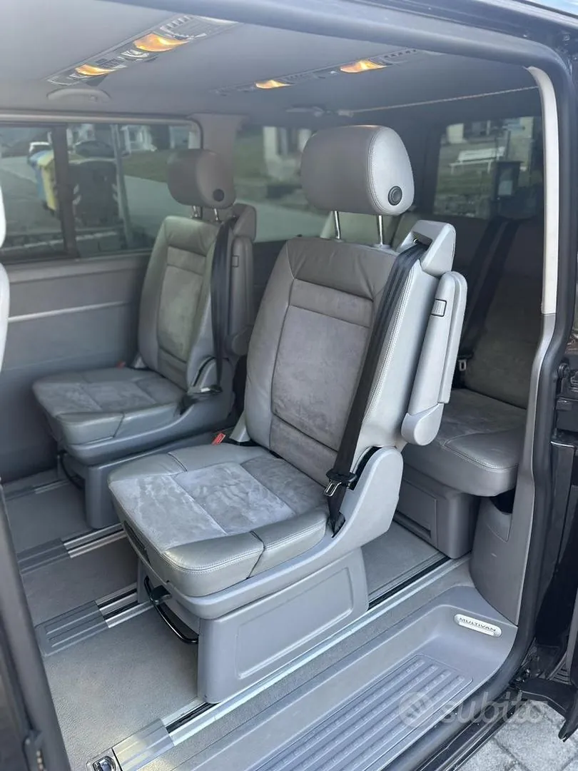 Volkswagen Multivan 2007 photo 4