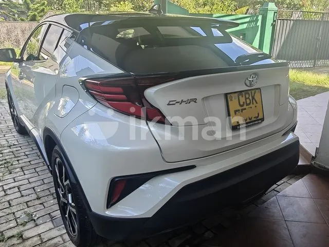Toyota Chr 2019 photo 4