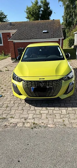 Peugeot 208 2025 photo 3