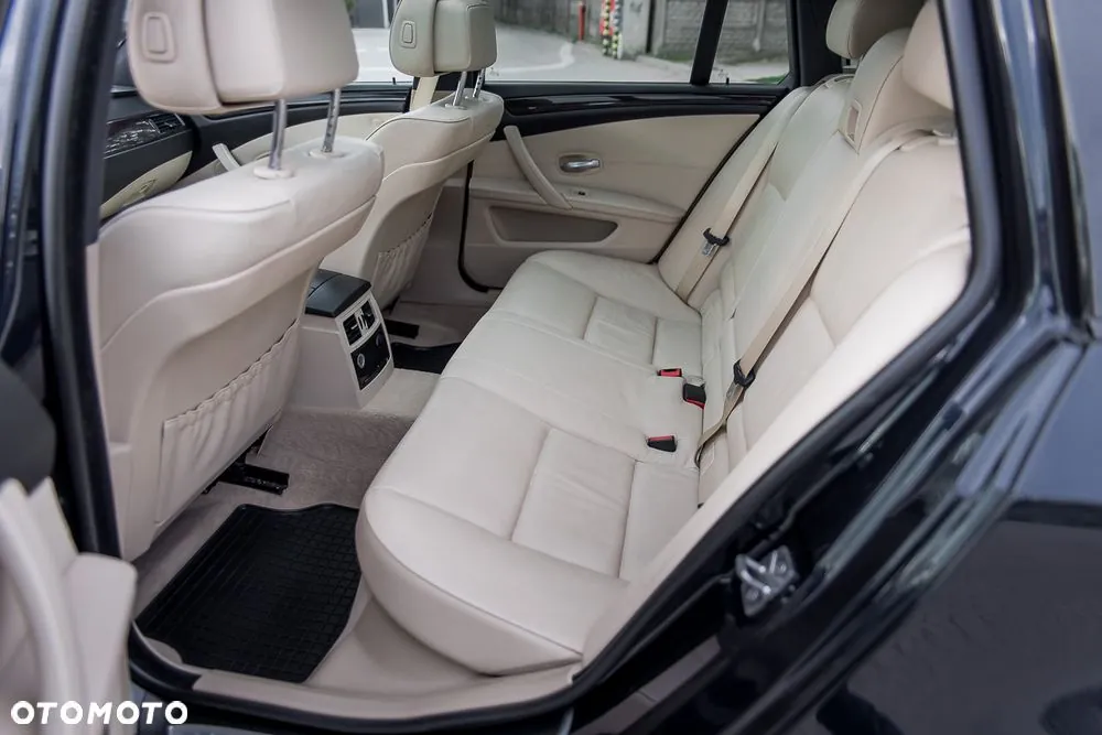 BMW Seria 5 2009 photo 5