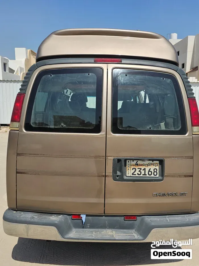 Chevrolet Express 1995 photo 2