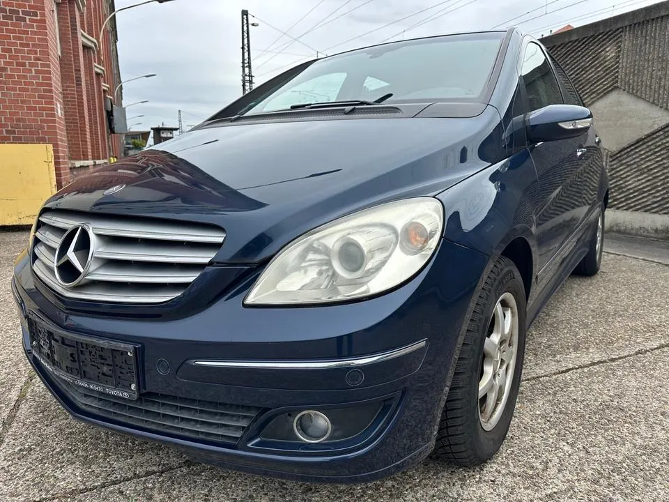 Mercedes-Benz B170