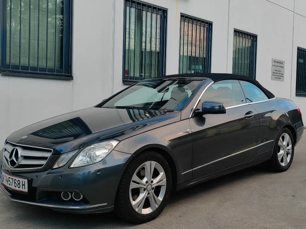 Mercedes-Benz E-Class 2010 photo 2