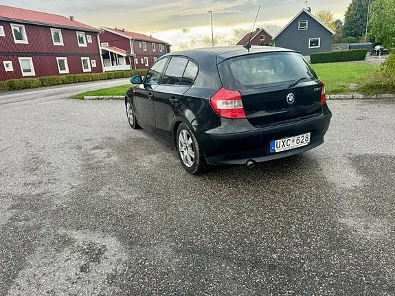 BMW 118D 2006 photo 4