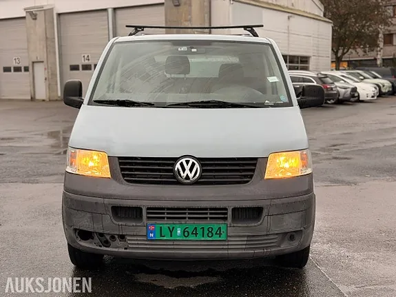 Volkswagen Transporter 2008 photo 2
