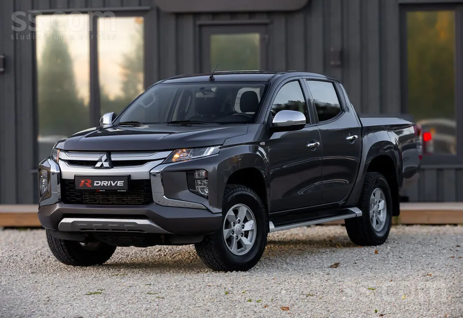 Mitsubishi L200 2021 photo 4