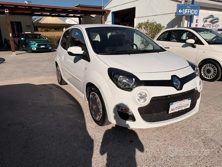 Renault Twingo 2013 photo 2