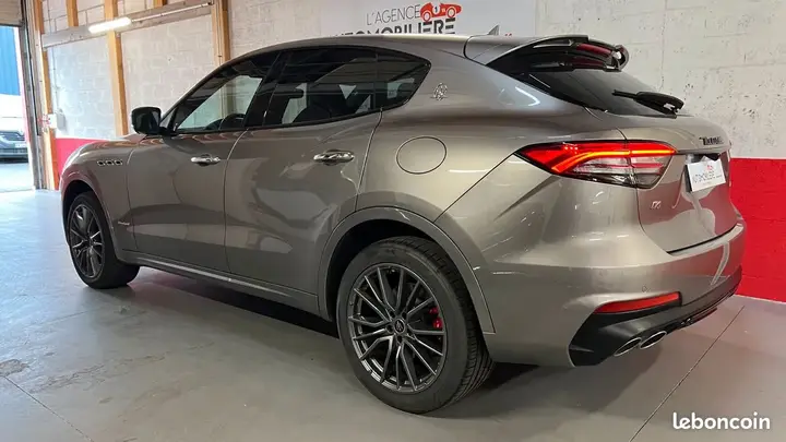 Maserati Levante 2021 photo 4