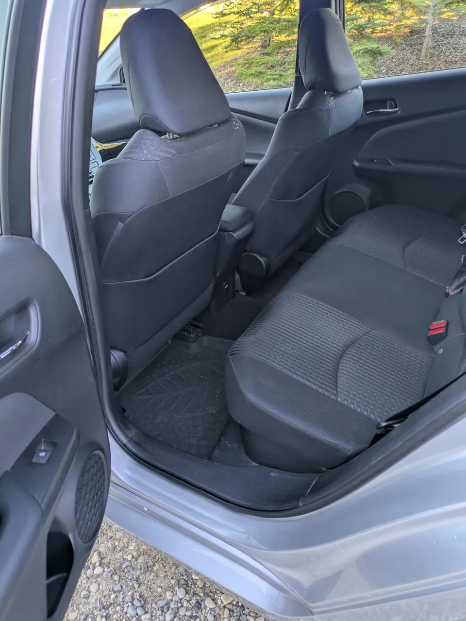 Toyota Prius 2017 photo 5