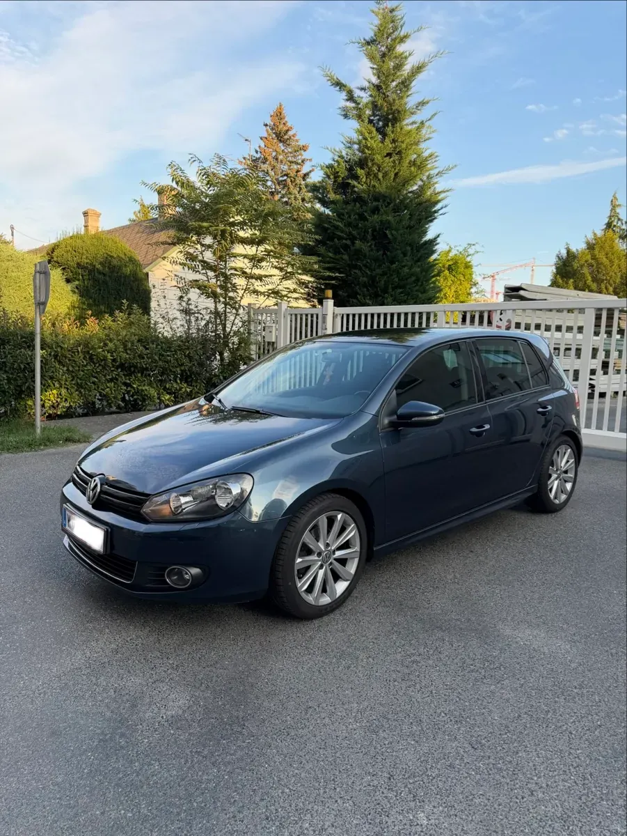Volkswagen Golf 2011 photo 3