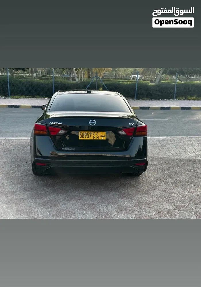 Nissan Altima