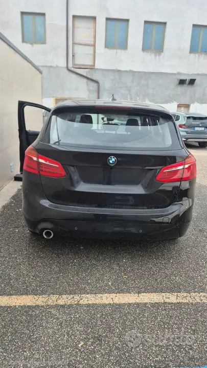 BMW 2 Series Active Tourer 2019 photo 2