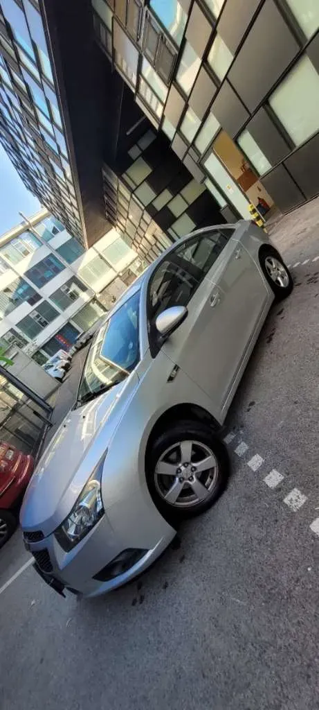 Chevrolet Cruze 2012 photo 2