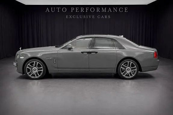 Rolls-Royce Ghost 2016 photo 2