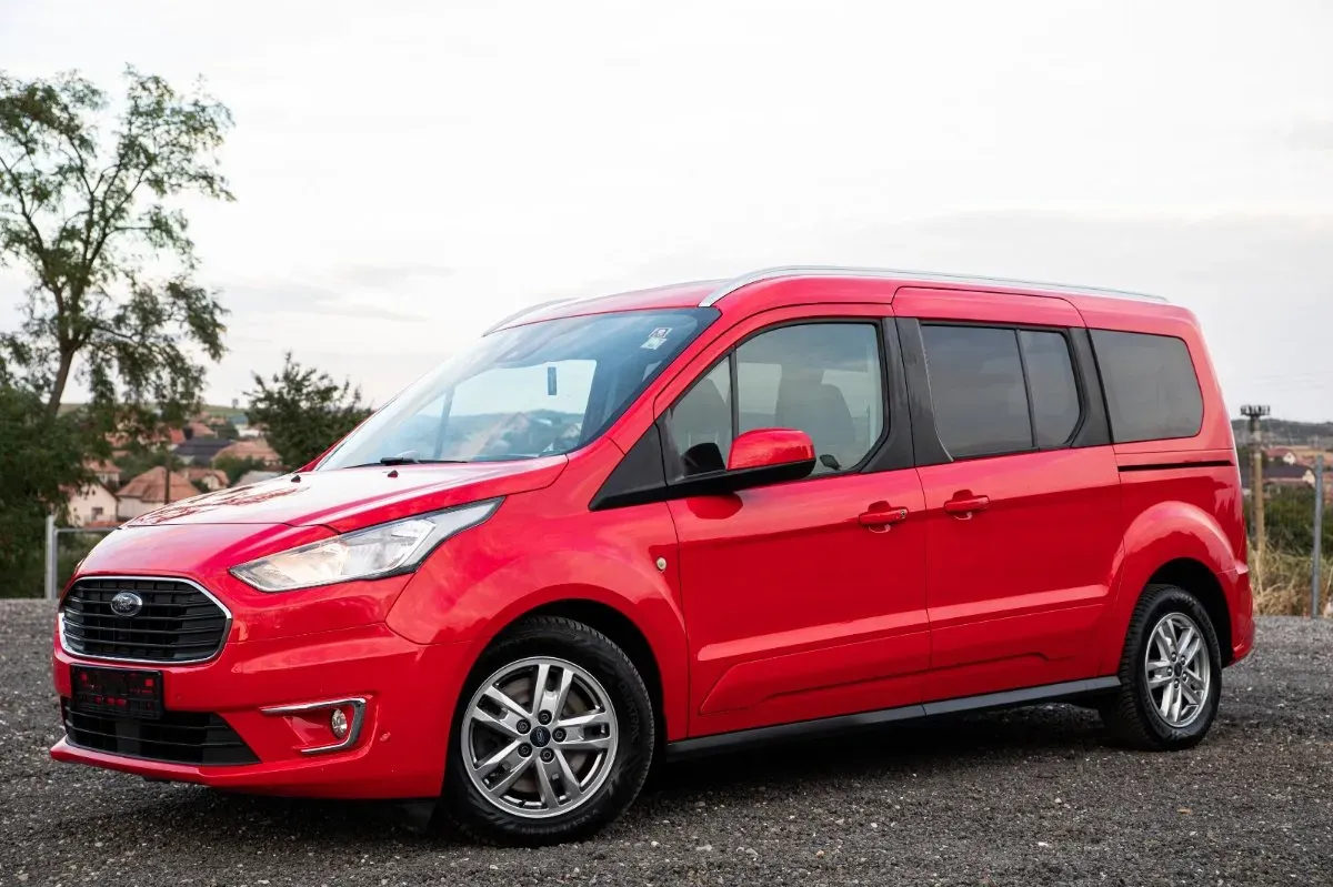 Ford Tourneo Connect 2018 photo 2