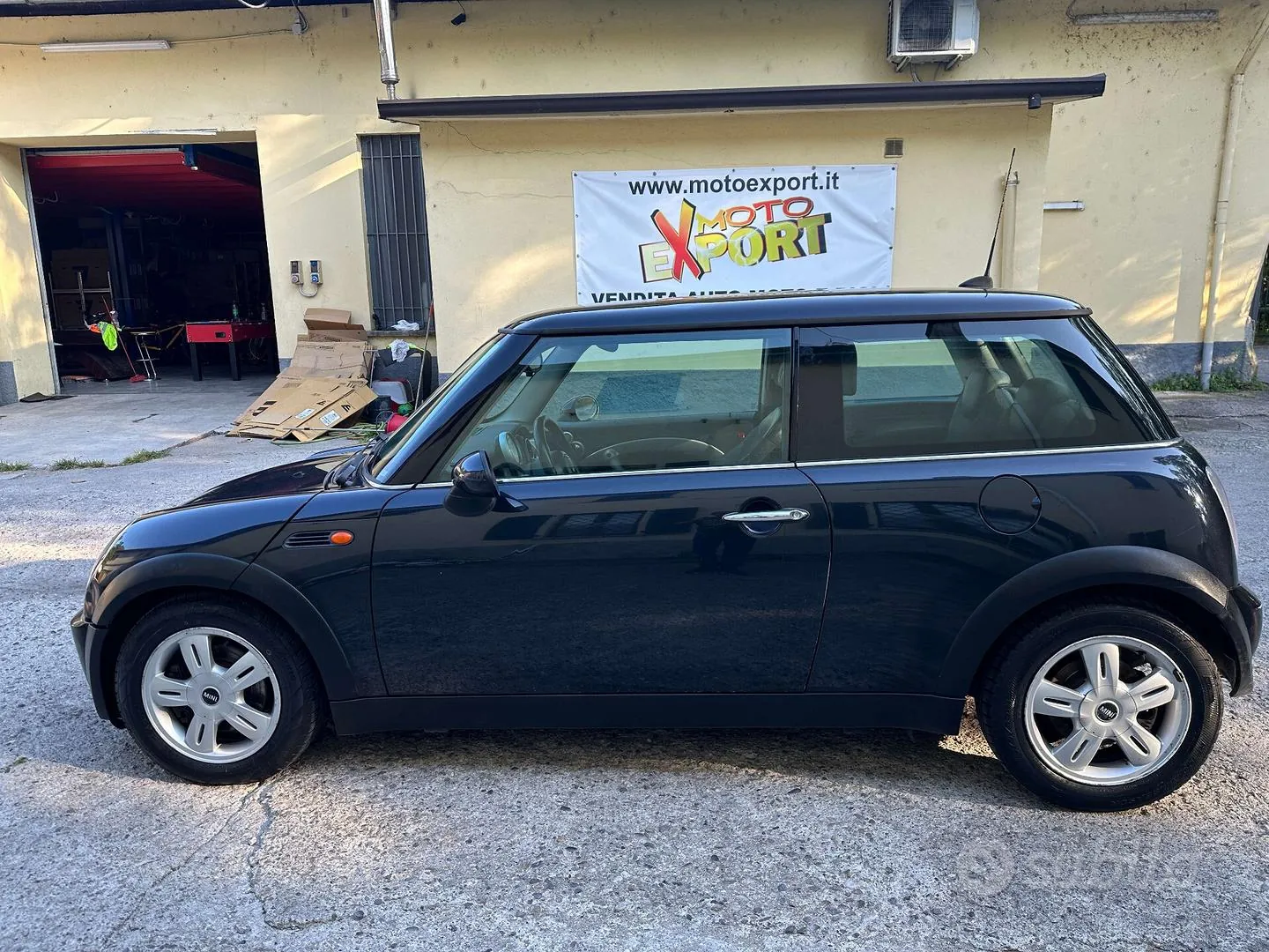 Mini Mini 2005 photo 3