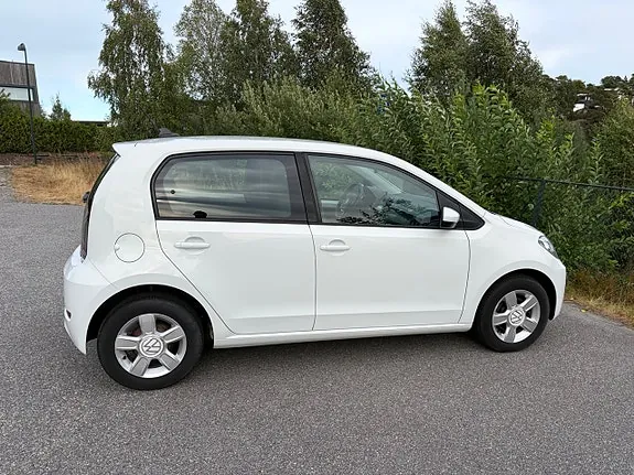 Volkswagen E-Up! 2021 photo 2